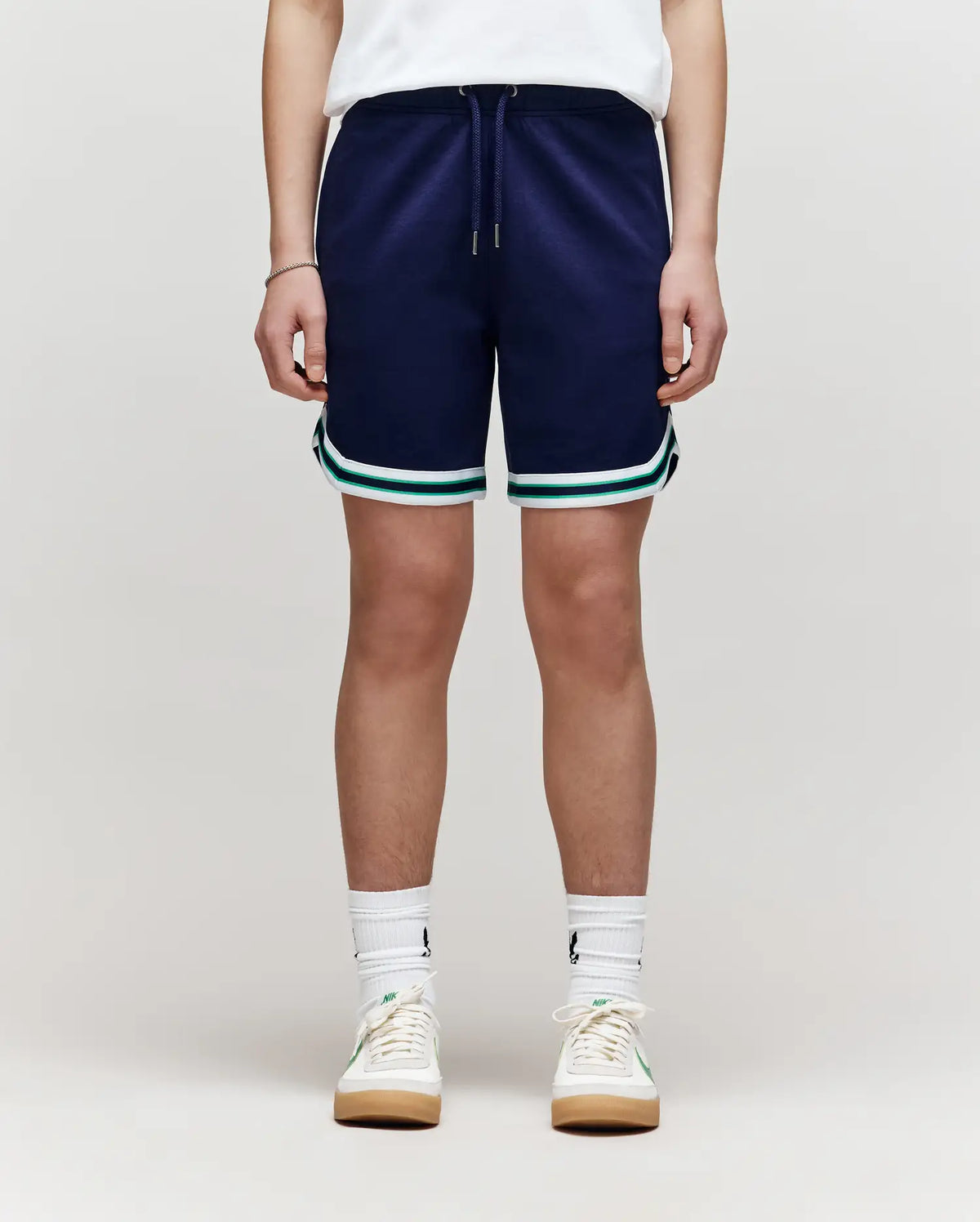 Kids basil taped short