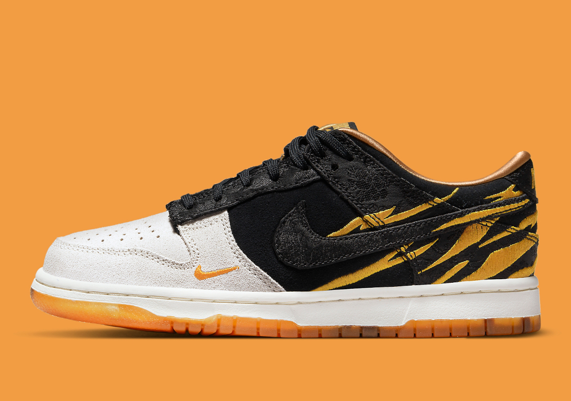 Dunk Low GS God Of Wealth DQ5351-001