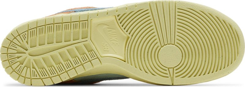 Dunk Low SB Orange Emerald Rise DV5429-800