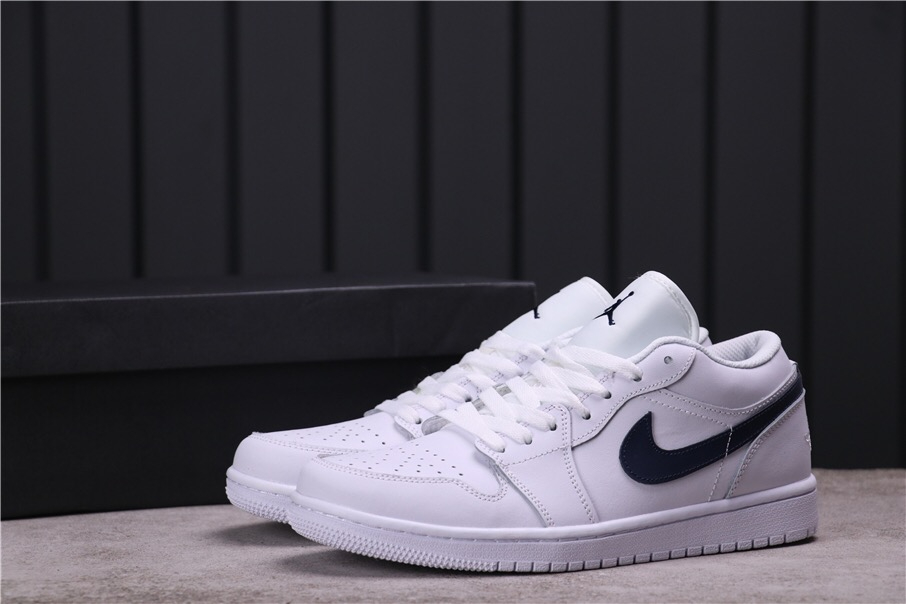 Air Jordan 1 Low White Obsidian 553558-114