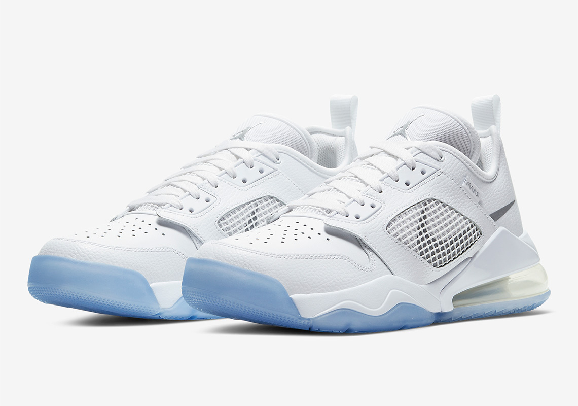 Jordan Mars 270 Low 'Pure Money' CK1196-100