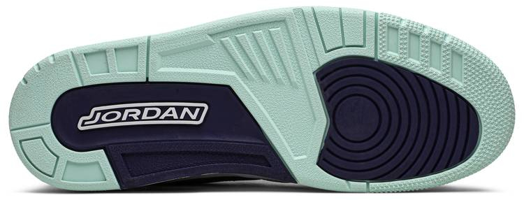 Jordan Legacy 312 Igloo AV3922-013