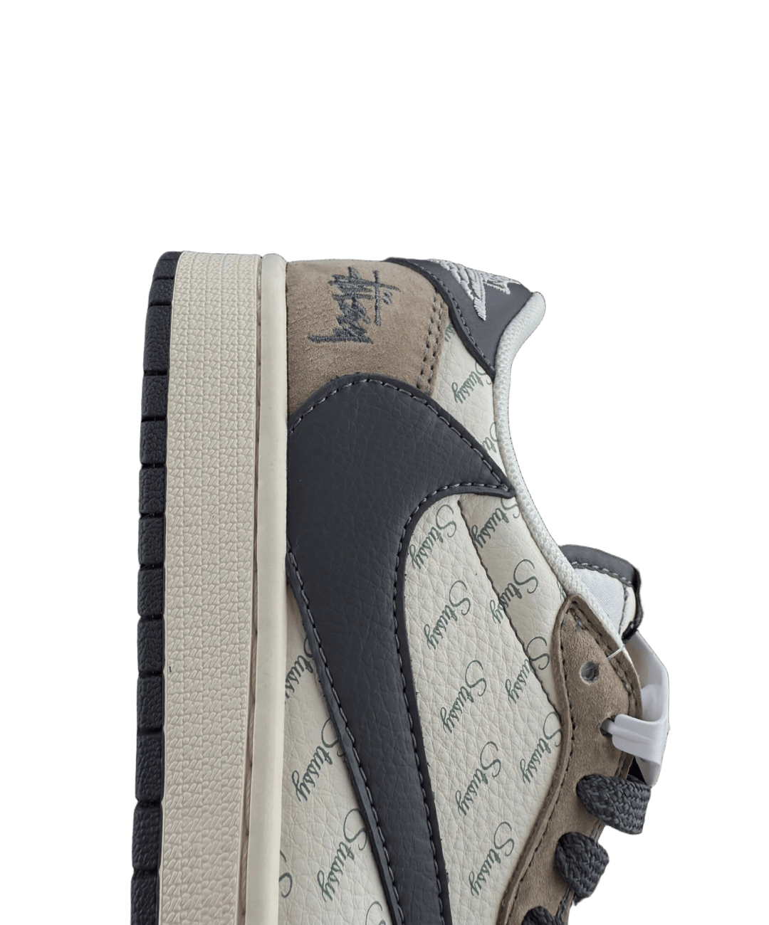 Travis Scott x Fragment Design x Jordan Air Jordan 1 Low OG SP 02
