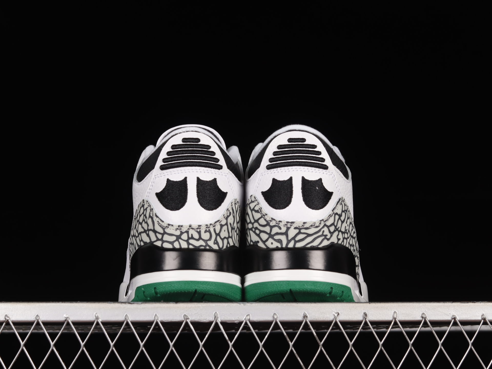 Air Jordan 3 Retro Oregon Pit Crew 594282-233