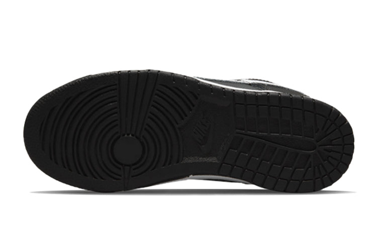 Dunk Low GS Black Panda DH9765-002