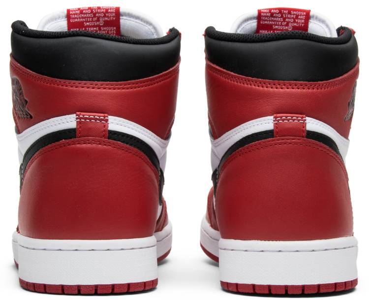 Air Jordan 1 Retro High OG Chicago 2015 555088-101