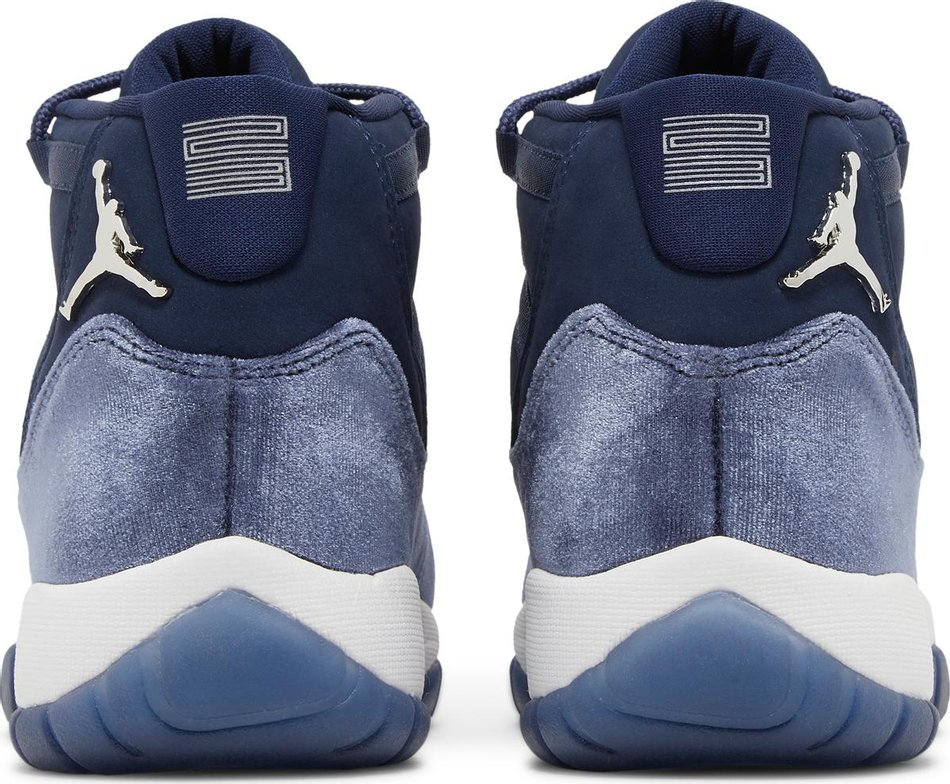 Wmns Air Jordan 11 Retro Navy Velvet AR0715-441