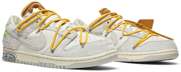 Off-White x Dunk Low Lot 39 of 50 DJ0950-109