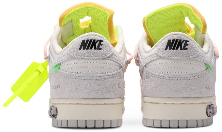 Off-White x Dunk Low Lot 12 of 50 DJ0950-100