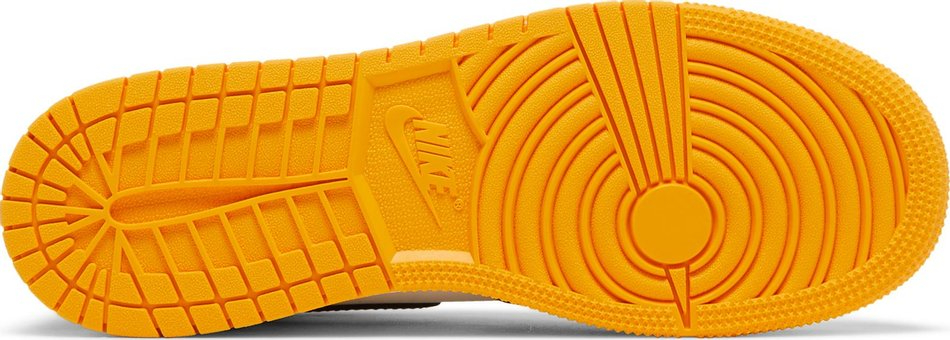 Air Jordan 1 Retro High OG Yellow Toe 555088-711