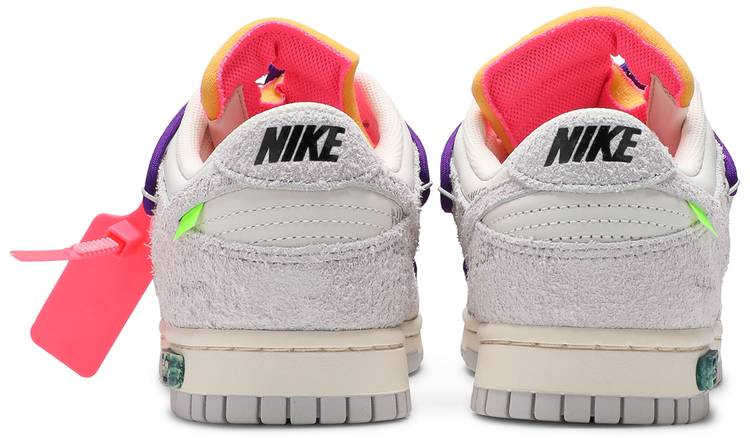 Off-White x Dunk Low Lot 15 of 50 DJ0950-101
