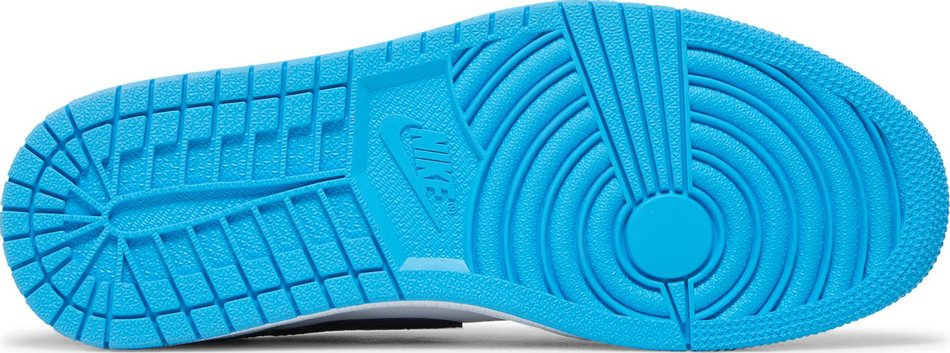 Air Jordan 1 Retro Low OG UNC CZ0790-104