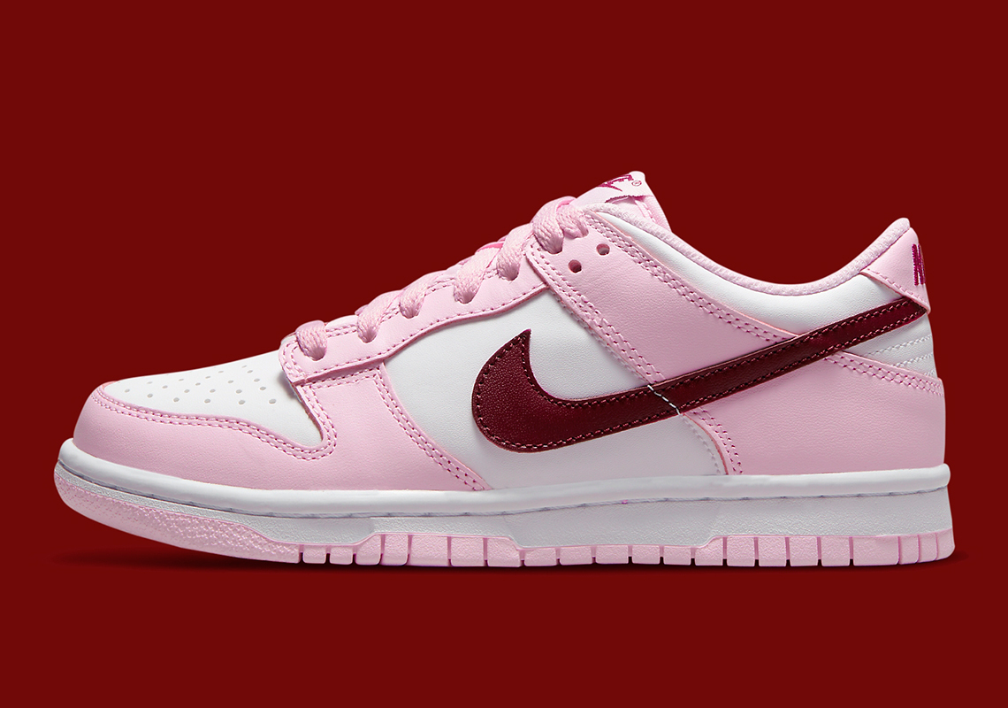 Dunk Low PS Valentine s Day CW1588-601