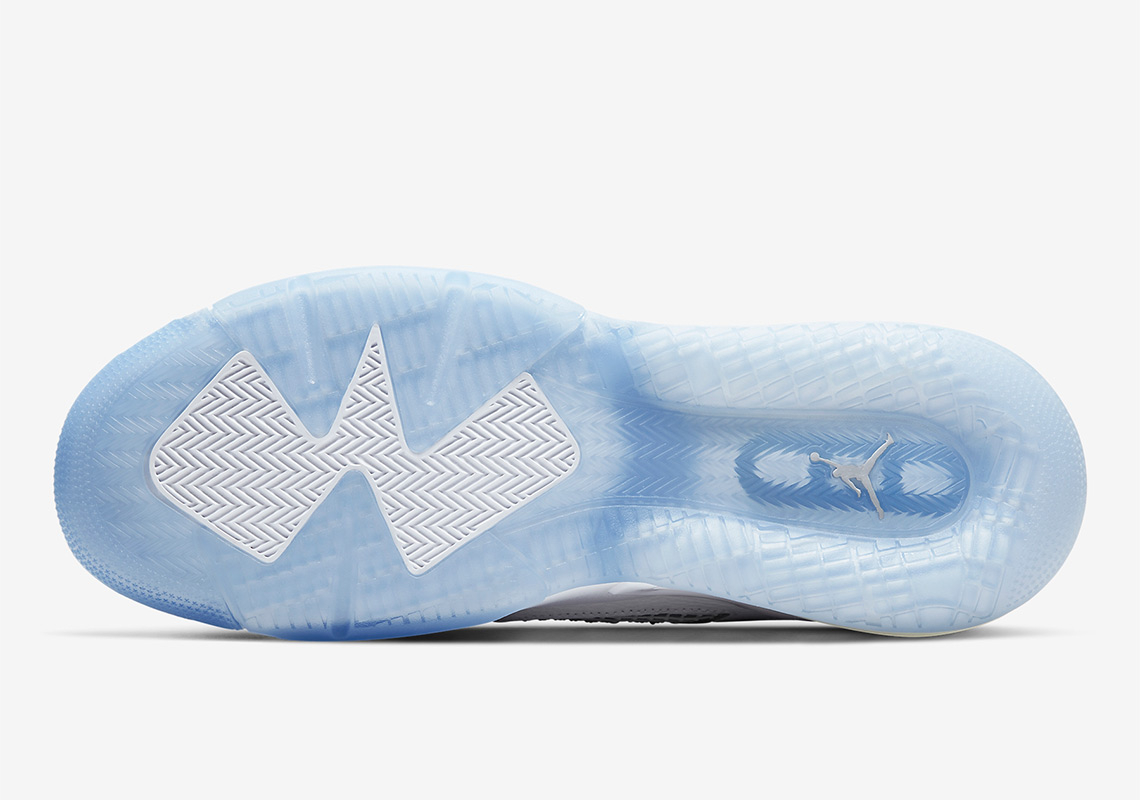 Jordan Mars 270 Low 'Pure Money' CK1196-100