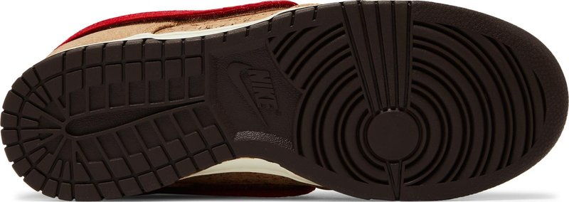 CLOT x Dunk Low SP Cork FN0317-121