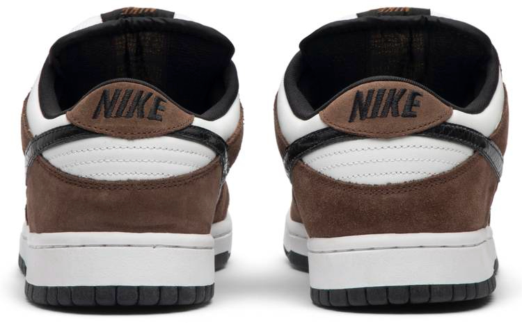 Dunk Low Pro SB Trail 304292-102