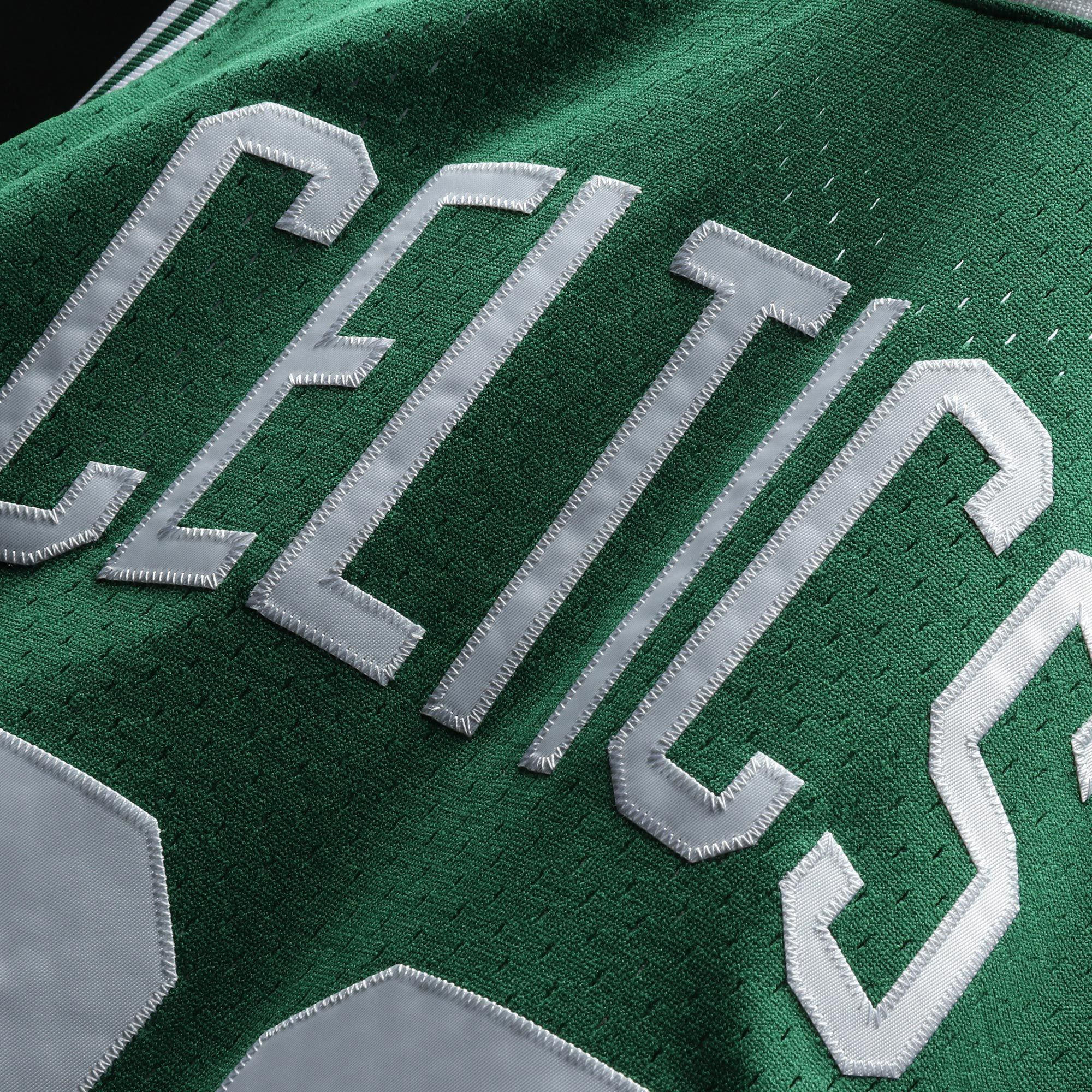 Larry Bird Boston Celtics Mitchell Ness 1985-86 Hardwood Classics Swingman Kelly Green NBA Jersey Men's