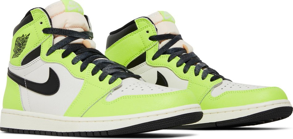 Air Jordan 1 Retro High OG Visionaire 555088-702