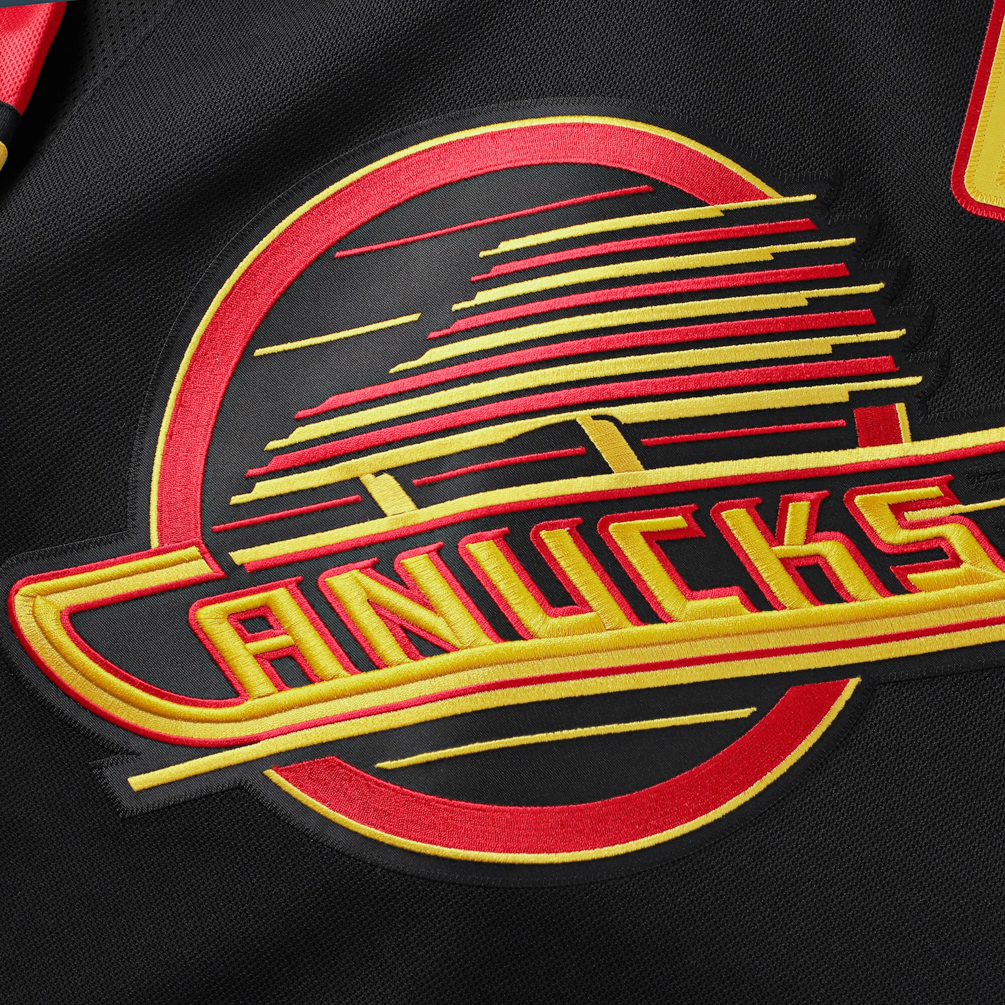 Vancouver Canucks Elias Pettersson Black Alternate Premium NHL Jersey Men's