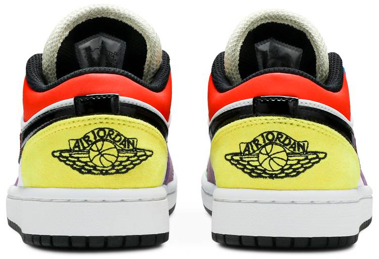 Air Jordan 1 Low SE Lightbulb CZ3572-104