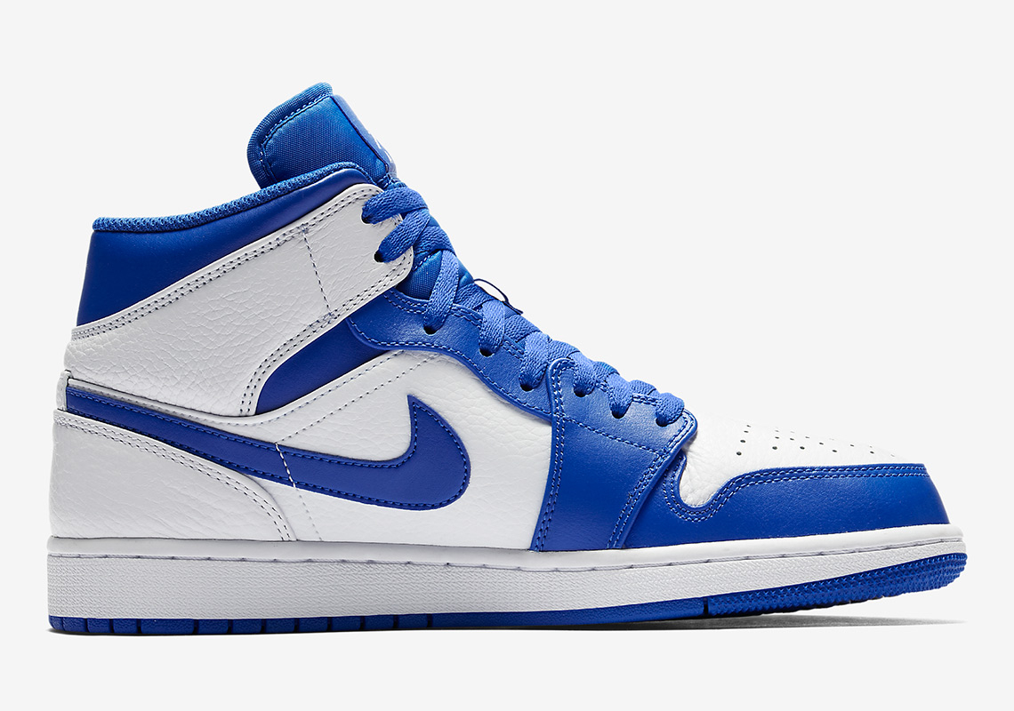 Air Jordan 1 Mid Hyper Royal 554724-114