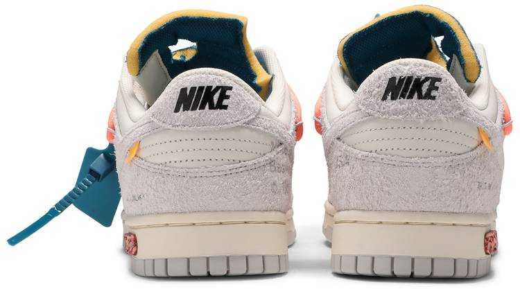 Off-White x Dunk Low Lot 19 of 50 DJ0950-119