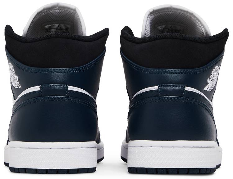 Air Jordan 1 Mid Armory Navy 554724-411