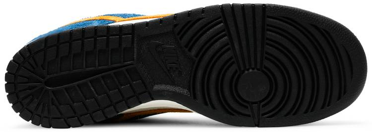 Kasina x Dunk Low 80s Bus CZ6501-100