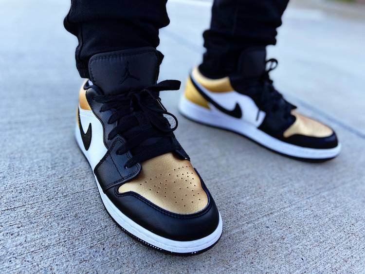 Air Jordan 1 Low Gold Toe CQ9447-700