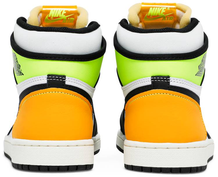 Air Jordan 1 Retro High OG Volt 555088-118