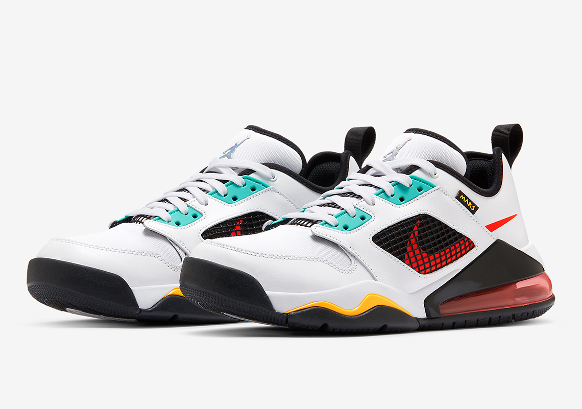 Jordan Mars 270 Low 'White Jade Orange' DB5919-181