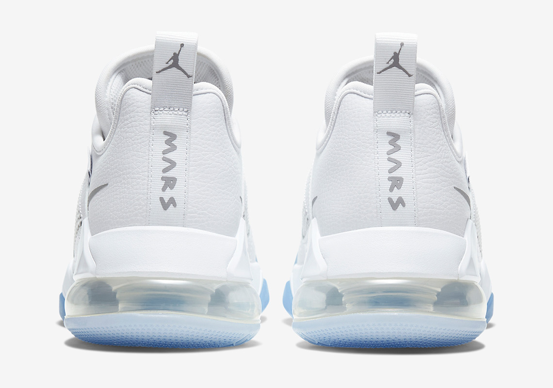 Jordan Mars 270 Low 'Pure Money' CK1196-100