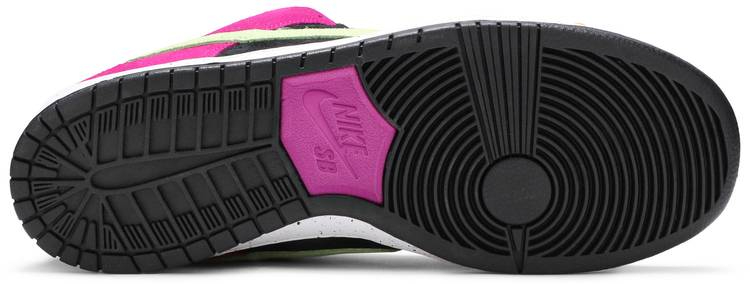 Dunk Low Pro SB Red Plum BQ6817-501