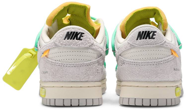 Off-White x Dunk Low Lot 14 of 50 DJ0950-106