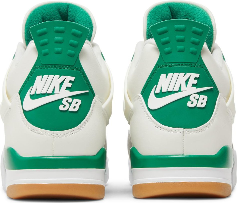 Nike SB x Air Jordan 4 Retro SP Pine Green DR5415-103