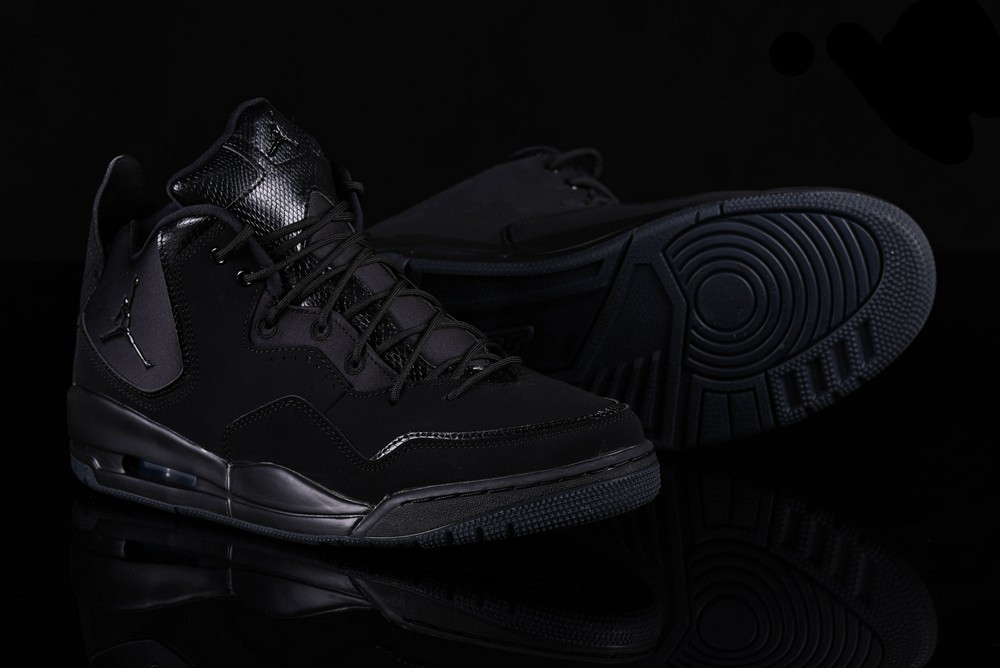 Jordan Courtside 23 Triple Black AR1000-001