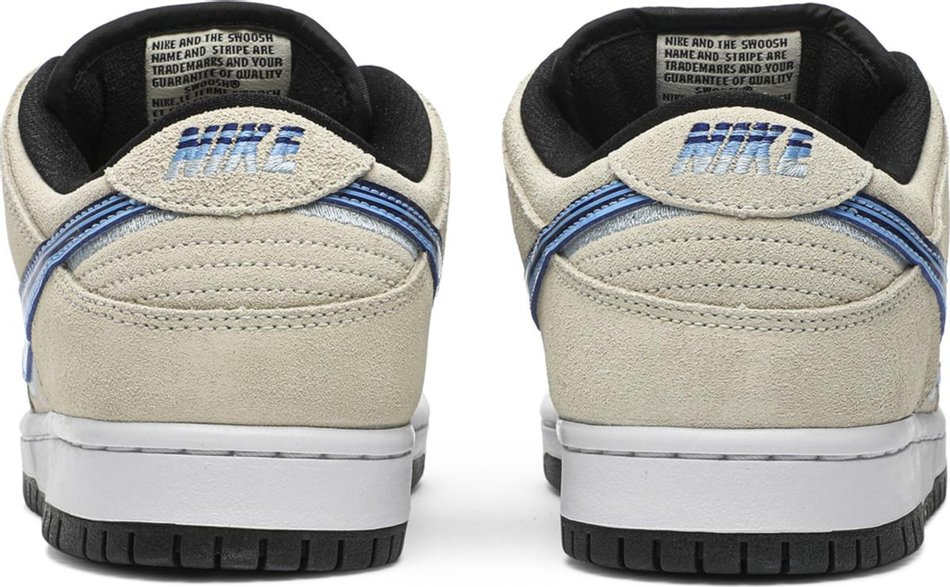 Dunk SB Low Truck It CT6688-200