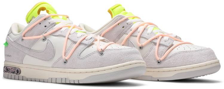 Off-White x Dunk Low Lot 12 of 50 DJ0950-100