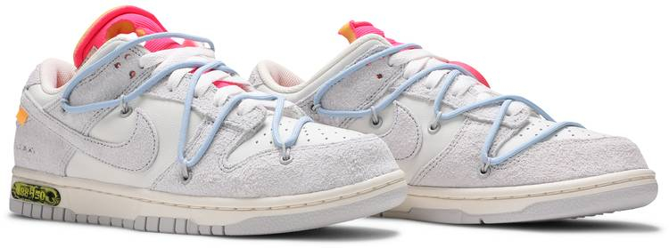 Off-White x Dunk Low Lot 38 of 50 DJ0950-113
