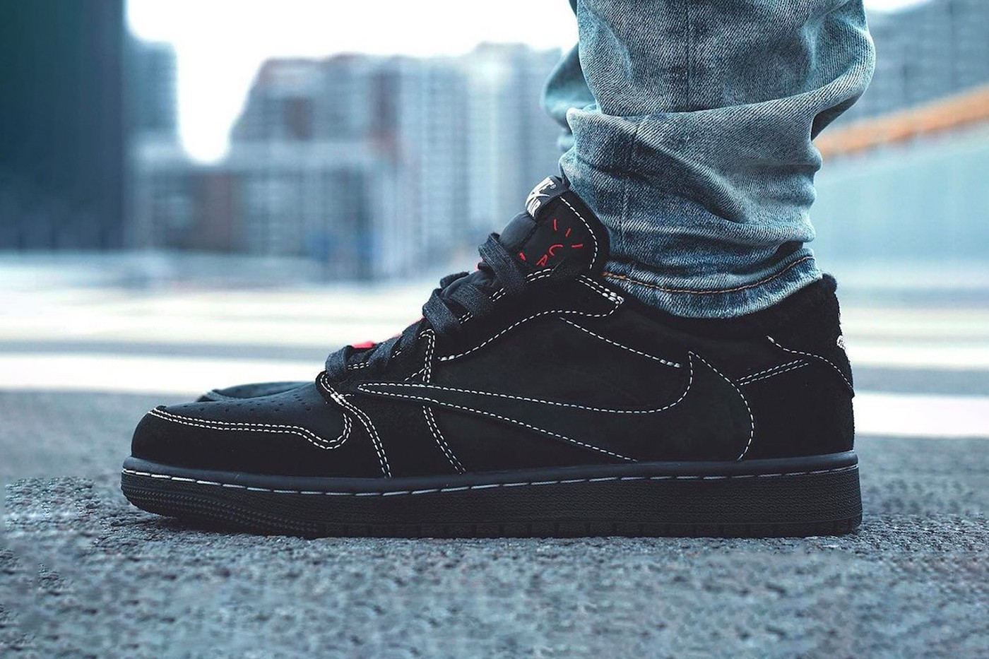 Travis Scott x Air Jordan 1 Low OG SP Black Phantom DM7866-001