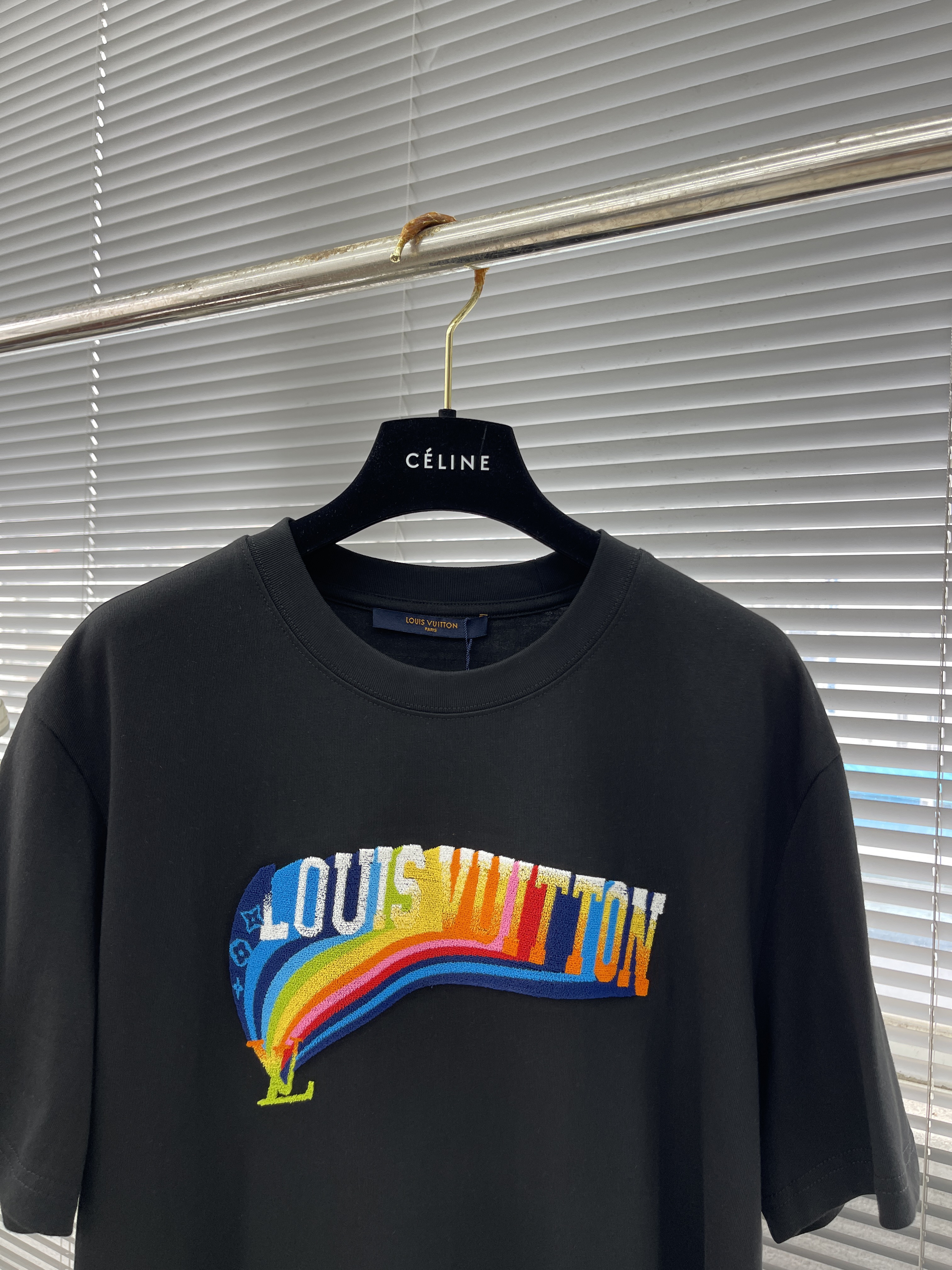 LV 2025 SS New Arrival – Unisex T-Shirt