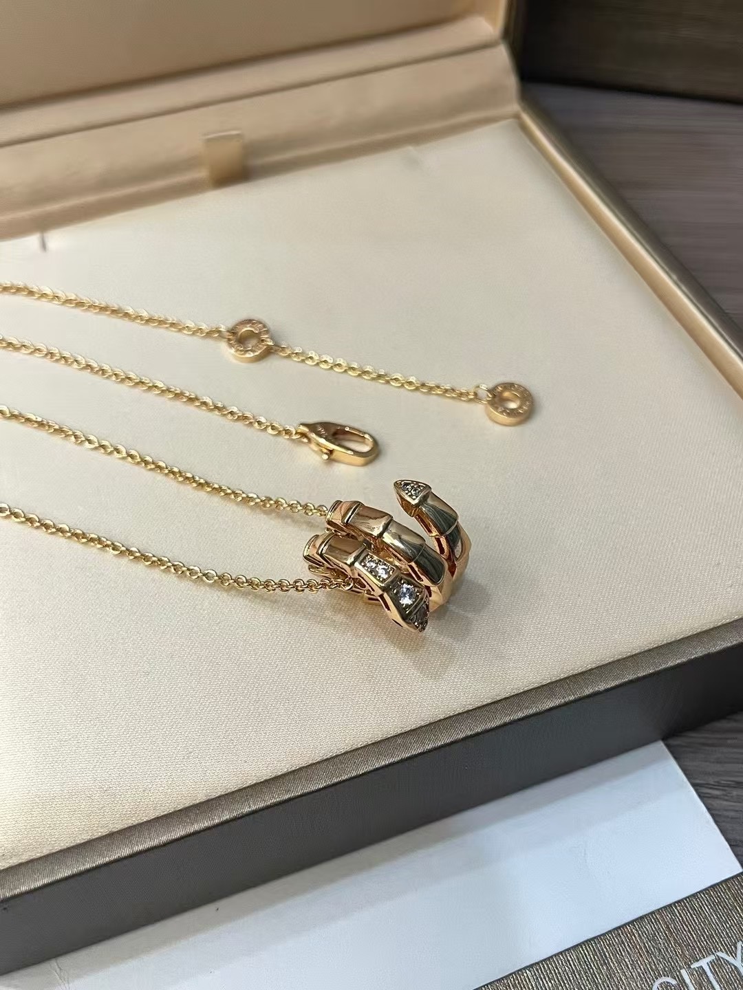 Bvlgari DIVAS’ DREAM Serpentine Bone Set