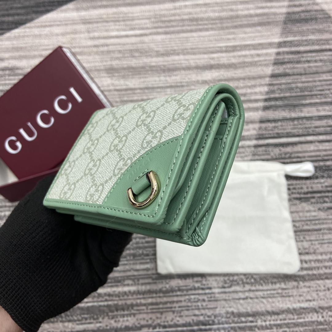 Gucci GG Emblem Mini Wallet