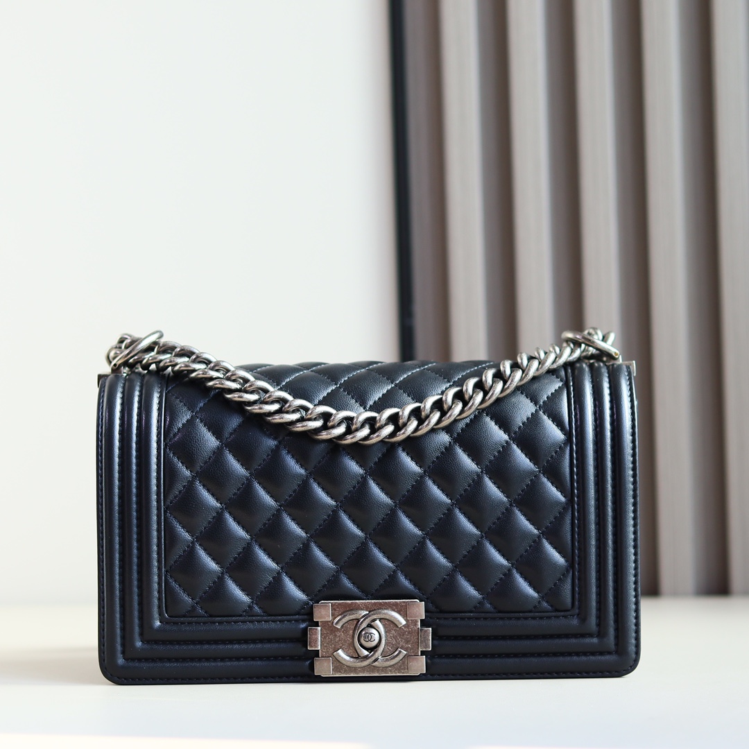 Leboy-25cm-Caviar cowhide-Black