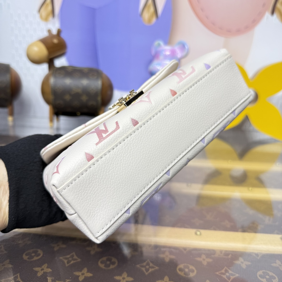 LV M25596 Nano Madeleine