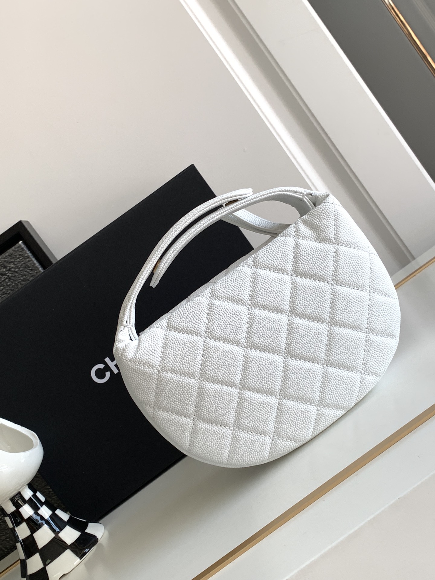 CHANEL Pouch