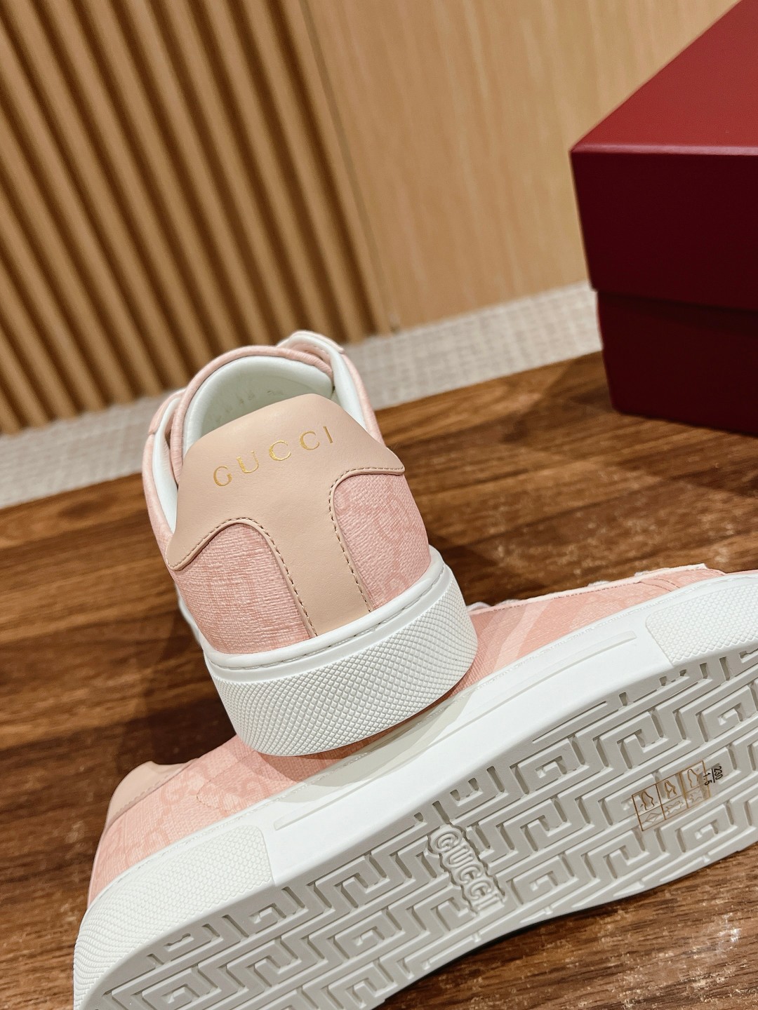 𝙂𝙪𝙘𝙘𝙞 𝘼𝙘𝙚#nude pink