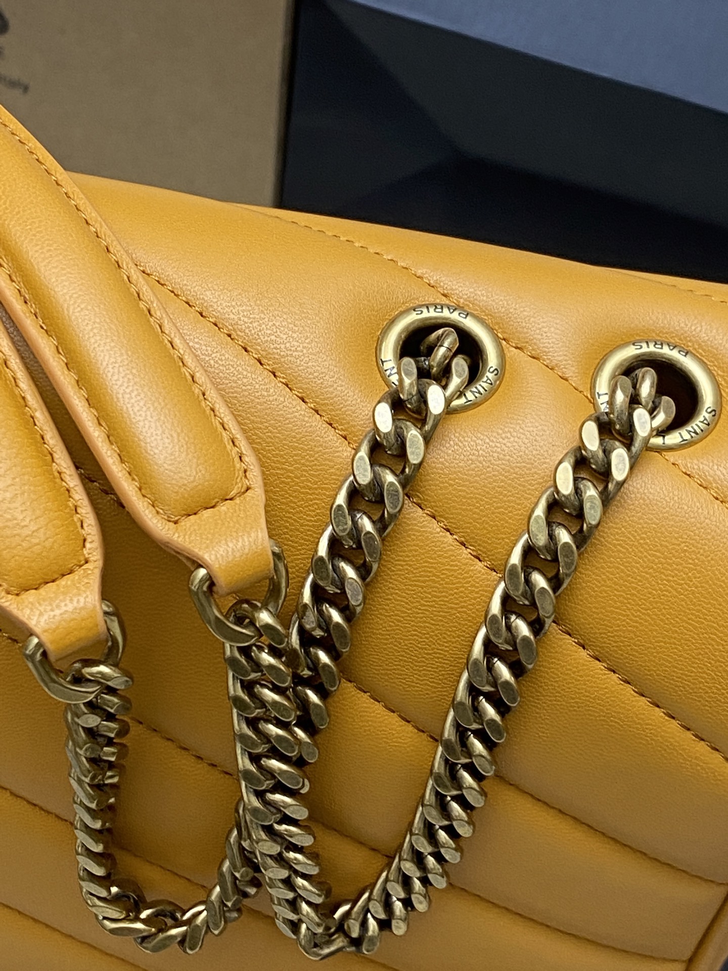 Saint Laurent Early Spring Loulou Medium Bag