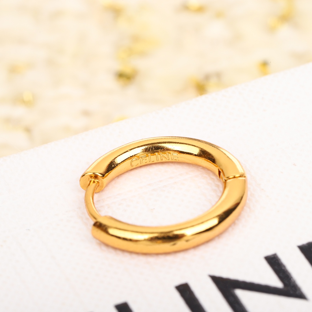 C Black bag earrings