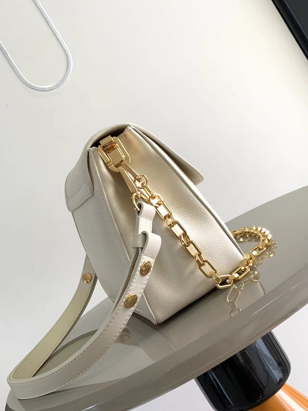 Louis Vuitton M25050 Dauphine Soft MM White